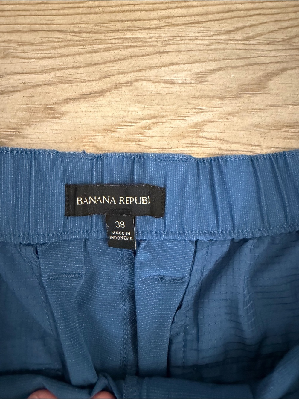 Men's Blue Dry Fit Banana Republic Shorts - Picture 2 of 5